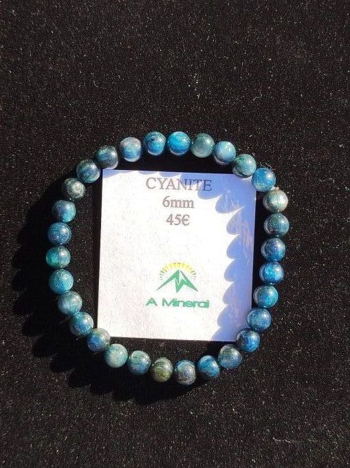 CYANITE